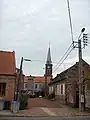 Blick zur Kirche Saint-Hugues-et-Achaire