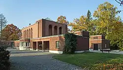 Trauerhalle mit Krematorium auf dem Hauptfriedhof