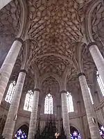 Gmünder Münster, spät­go­tisch, 1351–1381, Gewölbe ab 1491, mit niedrigem Kapellen­kranz