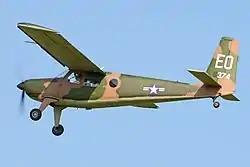 restaurierte H-295 Courier mit den Markierungen einer U-10D der 5th Special Operations Squadron