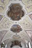 Deckenmalerei im Langhaus