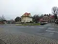 Bahnhofsvorplatz mit Bushaltestellen