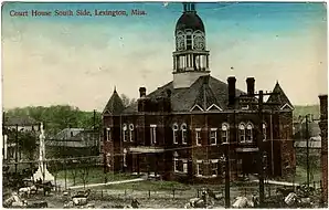 Alte Aufnahme (frühes 20. Jahrhundert) des Holmes County Courthouse in Lexington, seit 1994 im NRHP gelistet