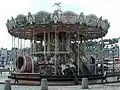 Zweigeschossiges Karussell in Honfleur