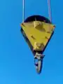 Wirbelhaken an einer Unterflasche