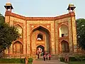 Torbau des Humayun-Mausoleums, Delhi(um 1570)