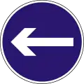 D-2Vorgeschriebene Fahrtrichtung – hier links