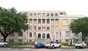 Das Hunt County Courthouse in Emory, gelistet im NRHP mit der Nr. 96000688