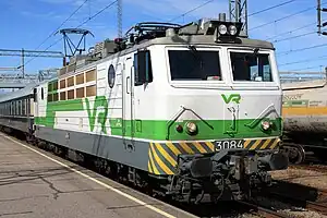 Sr1 3084 im Bahnhof Turku