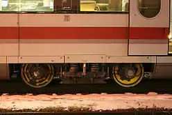 Messradsätze im Dreh­gestell des alten ICE-S-Mittelwagens 801 422