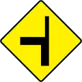 W-004-RVorfahrt (T-Kreuzung (Typ 2) – rechts)