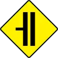 W-013Vorfahrt (Einmündung an einer Straße mit getrennten Richtungsfahrbahnen)