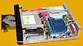 Mini-ITX-PC mit internem Flex-ATX-PC-Netzteil und Intel-Atom-CPU