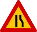 A14.21Einseitig (rechts)verengte Fahrbahn