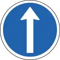 C01.13Vorgeschriebene Fahrtrichtung – geradeaus