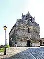 Jakobskirche Villa­franca mit Gnaden­pforte in der Seiten­front