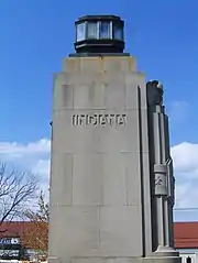 Pylon an der Indiana-Zufahrt