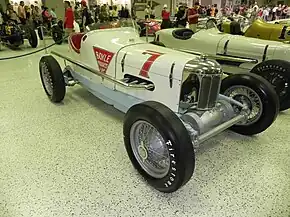 Cummings Indy-500-Wagen