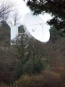 Küstenerdfunkstelle 1.76 Inmarsat, hier: Antenne PB5, Frankreich