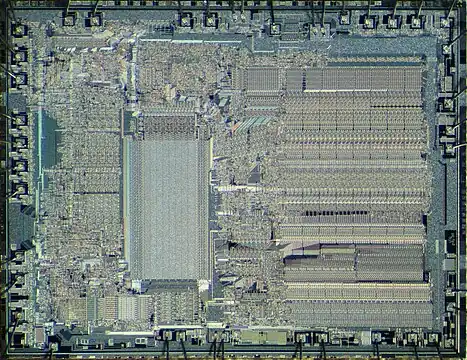 Foto des Dies eines Intel D8087