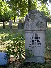 Grabsäule Eleonore von Bibow (1945)