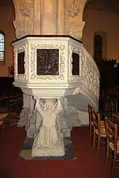 Kanzel in Izon