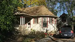 Vorderansicht des Hauses