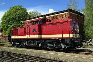 112 302