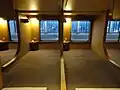 Nobinobi (unten)
