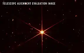 Erste Aufnahme des Sternes 2MASS J17554042+6551277 vom 13. März 2022 mit diversen Galaxien im Hintergrund