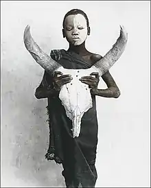 Jan C Schlegel, Essence Series, Suri tribe