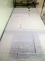 Lichtrasterplatten auf Abstandhalter als Plenum.