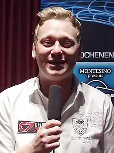 Knossalla als Moderator imMontesino Card Casino in Wien (2012)