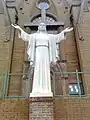 Jesus-Statue vor der katholischen Josefskirche