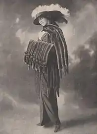 Nerzschal und ‑muff (Johannes Rohde, Leipzig, 1914)