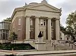 John Jermain Memorial Library, 201 Main Street, 1910 erbaut