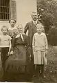 Josef Rainer mit Gattin Anna, Mutter Josefa, Tochter Maria, Sohn Josef ca. 1914