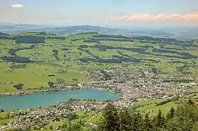Küssnacht von der Seebodenalp aus gesehen