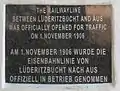 Gedenktafel auf der Südwestseite des Denkmals (ursprünglicher Platz der Kupfertafel)