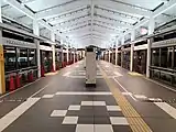 Bahnsteig der Kanazawa Seaside Line