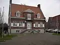 Kanegem, Rathaus des Stadtteils