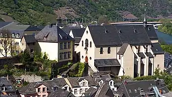 Altes Kapuziner­kloster und ehemalige Kloster­berg­schule