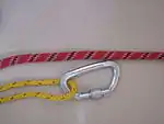 Steigschlinge in Karabiner