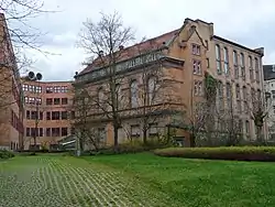 Stadtarchivgebäude in der Innenstadt-Ost