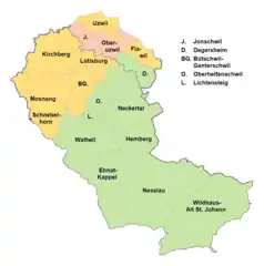 Blockbau von Bauernhäusern:  ●  grün: Blockbau vorherrschend  ●  orange: ausgeglichenes Verhältnis  ●  rot: Bohlenständerbau vorherrschend