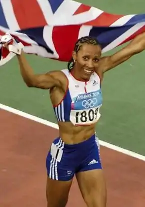 Bronzemedaillengewinnerin Kelly Holmes – äußerst erfolgreich auf beiden Mittelstrecken, unter anderem Doppelolympiasiegerin 2004