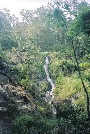 Wasserfall im Nationalpark Khlong Wang Chao