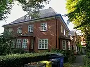 dazugehöriges Gemeindehaus