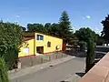 Kindergarten St. Martin, östlich, unterhalb der Kirche St. Martin