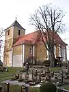 Rück-Ansicht aus Richtung Friedhof (Hochformat)